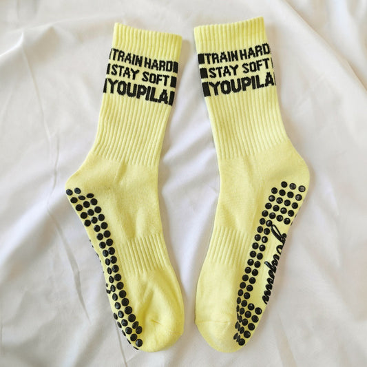 YOUPILA STATEMENT SOCKS – GELB